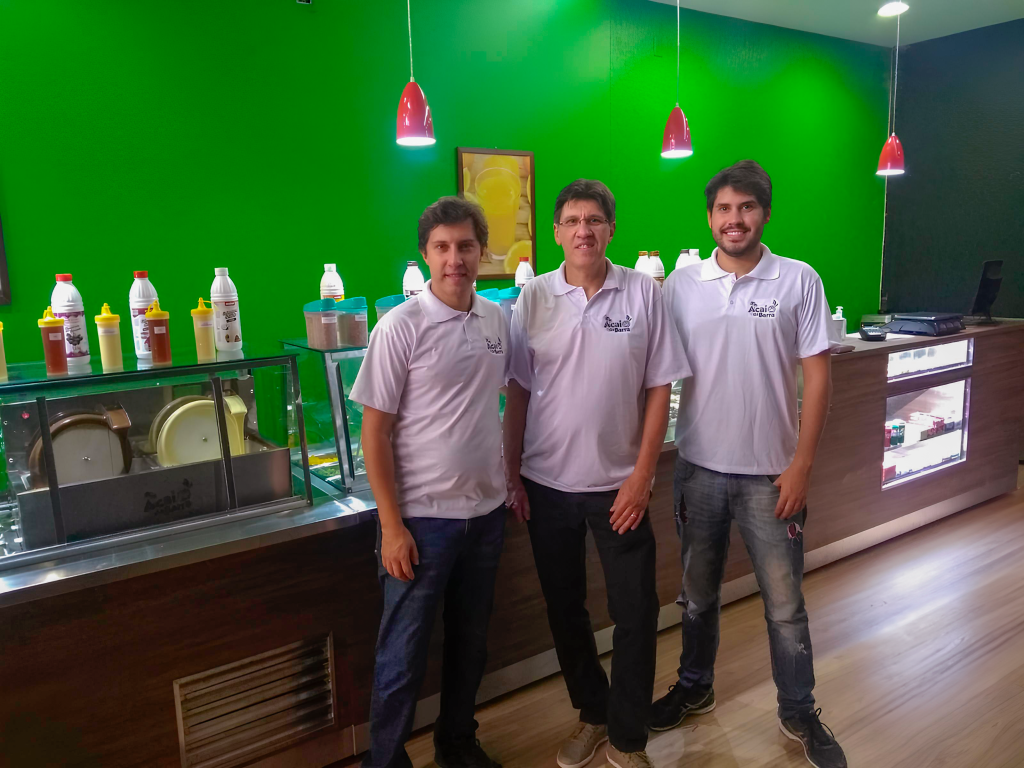 Empreendendo em família: Carlos Nogueira e o sucesso no Açaí da Barra